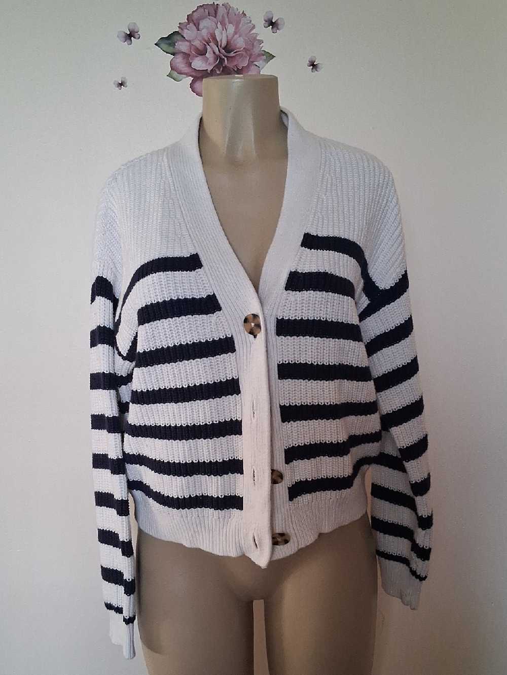 GAP Cream Navy Preppy Nautical Stripe Cardigan Sweater Medium